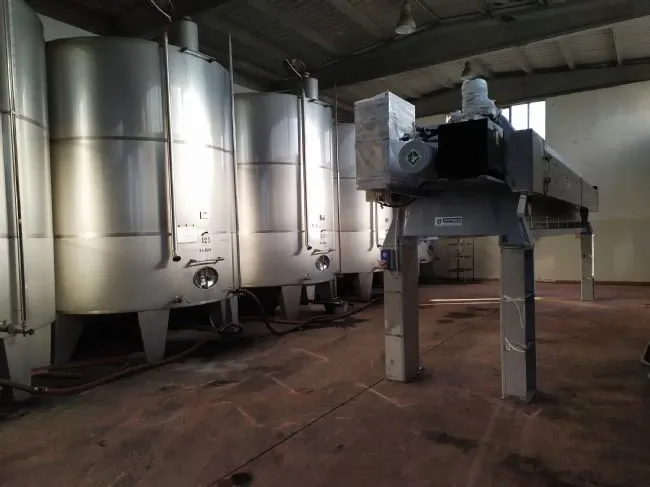 VERLICCHI SRL installa un filtro-pressa 1000x1000 in un grande acetificio a Modena