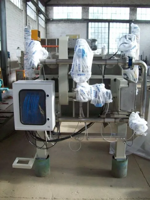 VERLICCHI S.R.L. fornisce 1 filtro-pressa VR VA 800x800