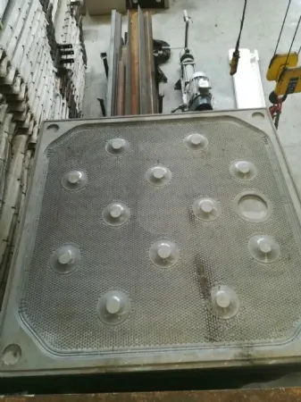 N.40 piastre in Duran PE 1500x1500